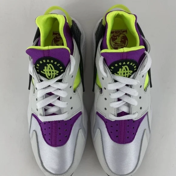 Nike Wmns Air Huarache 'Magenta' Sneakers Size 8.5 NWOT MSRP $120 - Picture 4 of 9